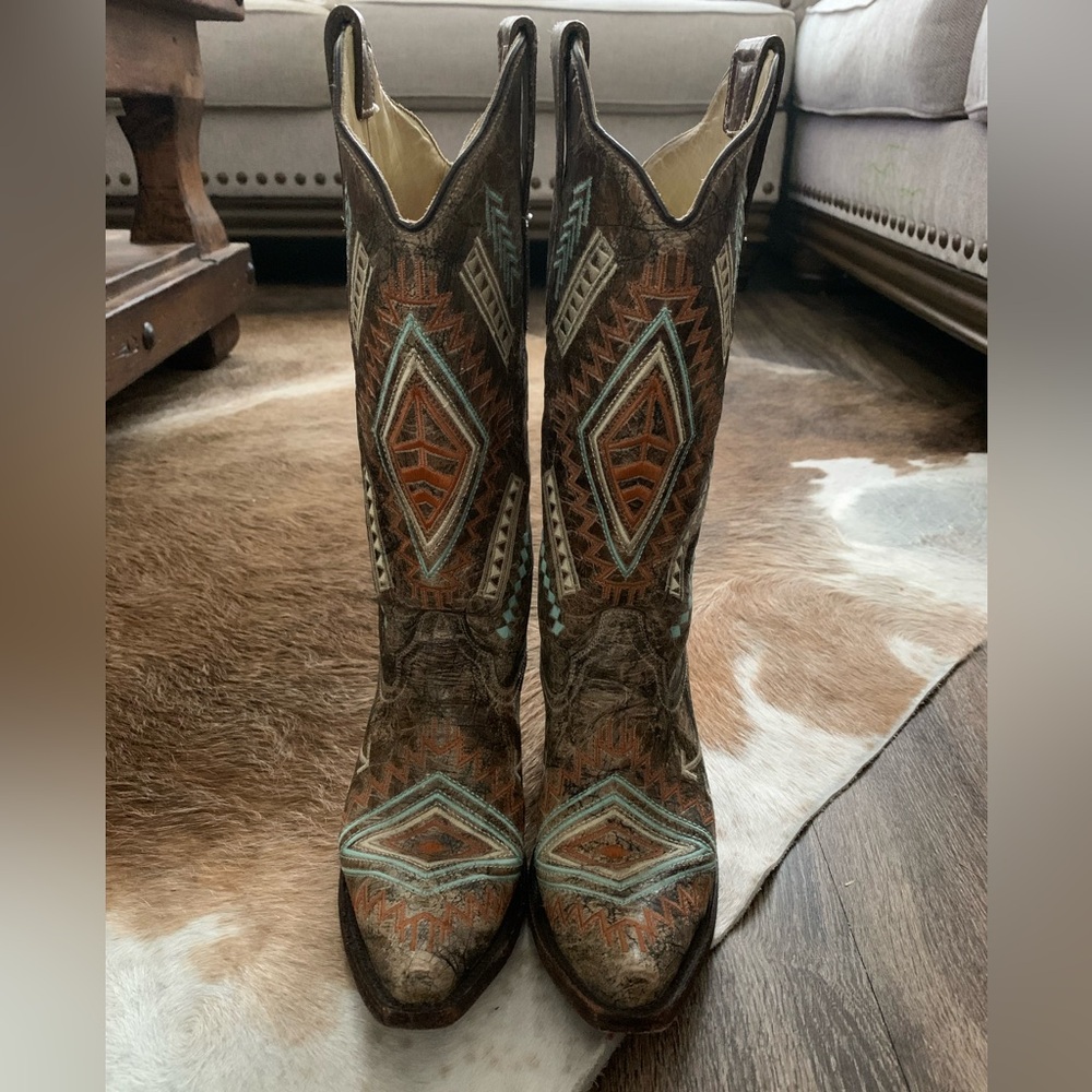 Corral Aztec print cowgirl boots